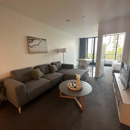 1Br Apt With Parking And Pool Near Shops Brisbane Exterior photo