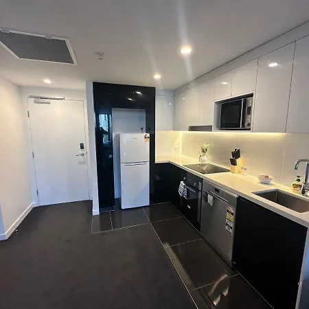 1Br Apt With Parking And Pool Near Shops Brisbane Exterior photo